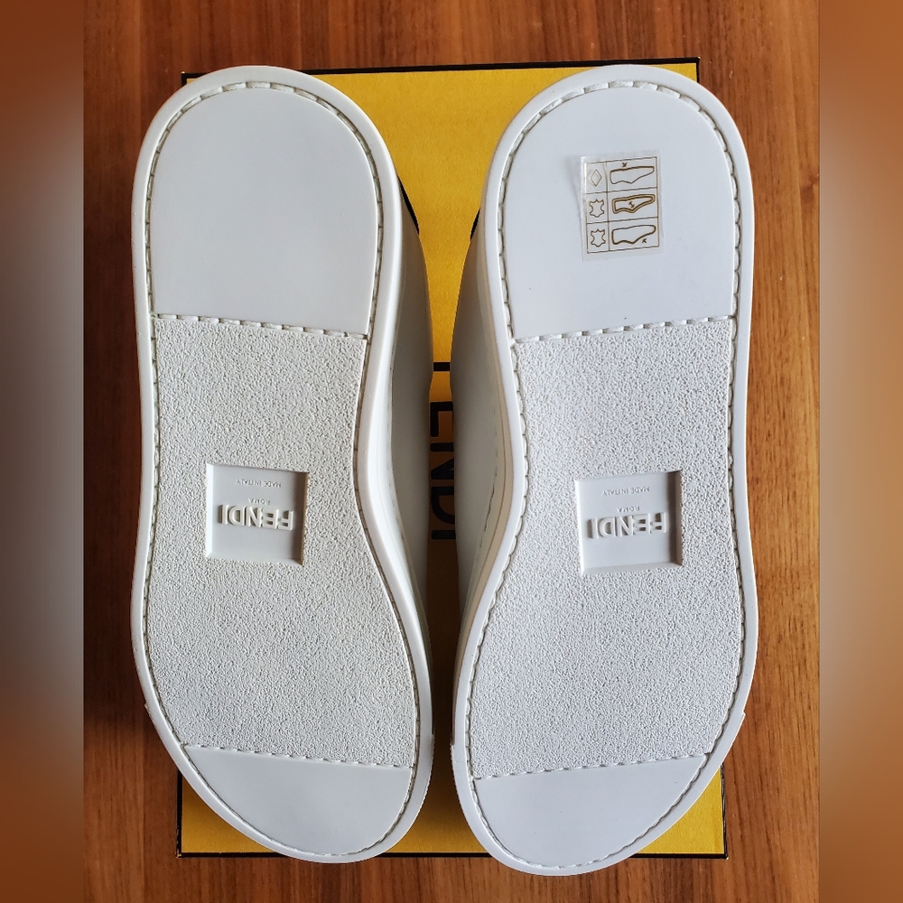 ***SOLD OUT***New 100% Auth Women's Slip on Rockoko Fendi Logo Sneakers White - Picture 5 of 12